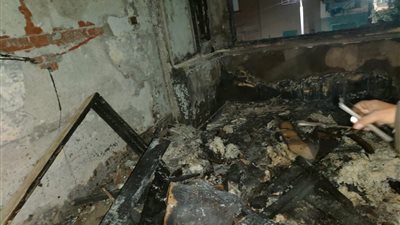 بسبب ماس كهربائي.. السيطرة على حريق اندلع في منزل بالفيوم