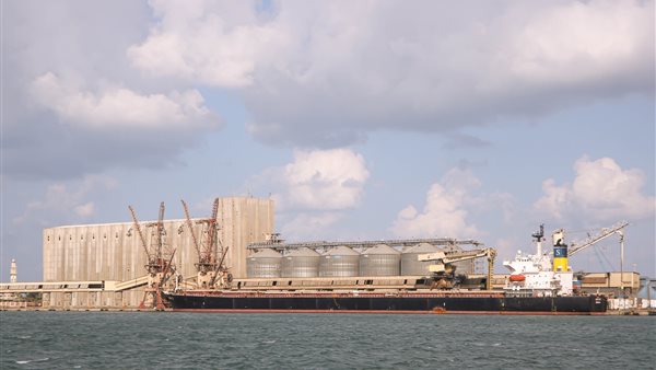 ميناء دمياط 