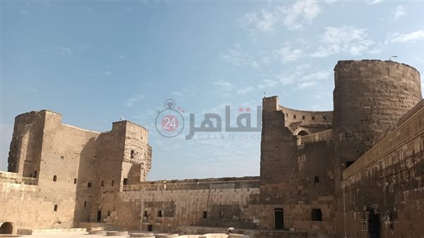 أبراج القلعة