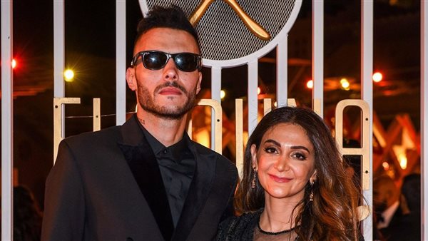 أمير عيد وزوجته