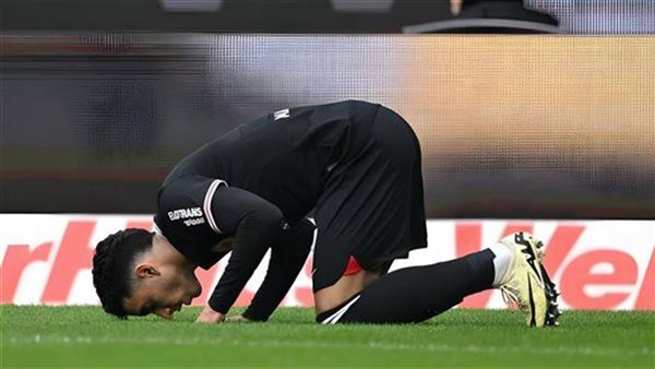 عمر مرموش لاعب نادي