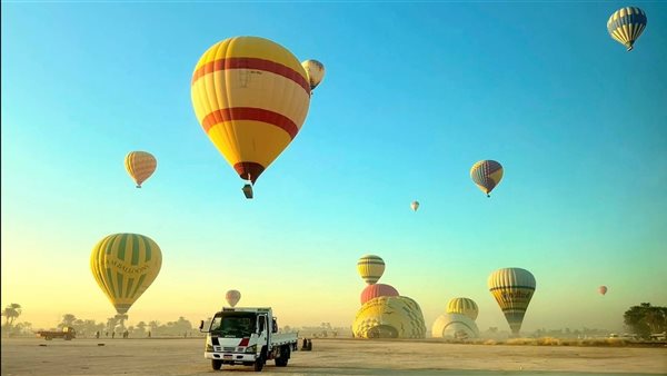 مطار البالون الطائر