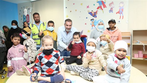 الفنان أحمد عبد العزيز