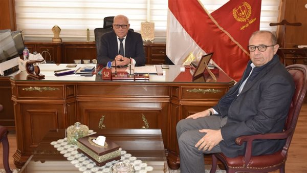 محافظ بورسعيد 