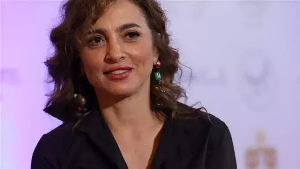 المخرجة ساندرا نشأت