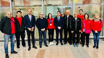 استقبال رسمي من وزارة الرياضة واللجنة الأولمبية لبعثة منتخب السباحة