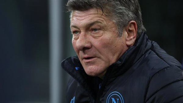 والتر ماتزاري مدرب