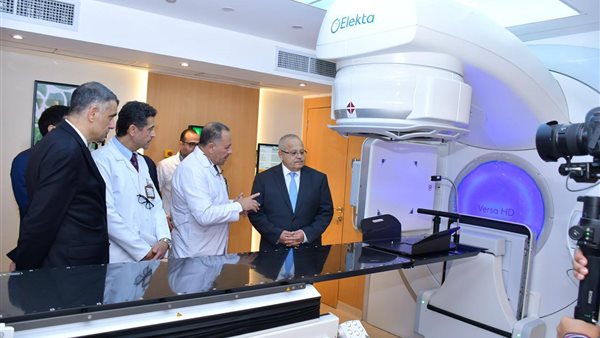 جانب من افتتاح جناحا