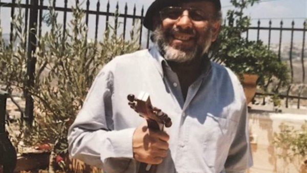 الفنان مصطفى الكرد