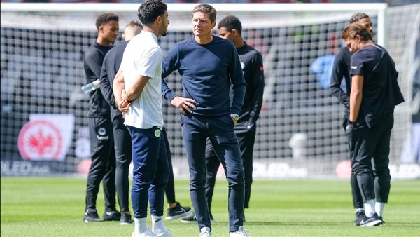 اوليفر جلاسنر وعمر