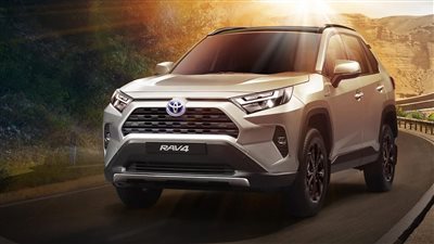 مواصفات وأسعار تويوتا راف فور 2024 في السعودية