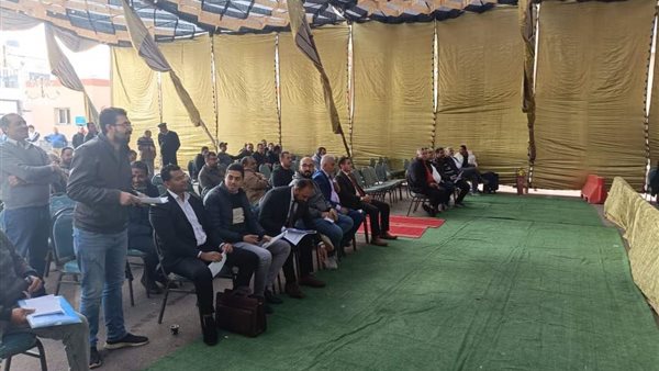 جانب من جلسة المزاد