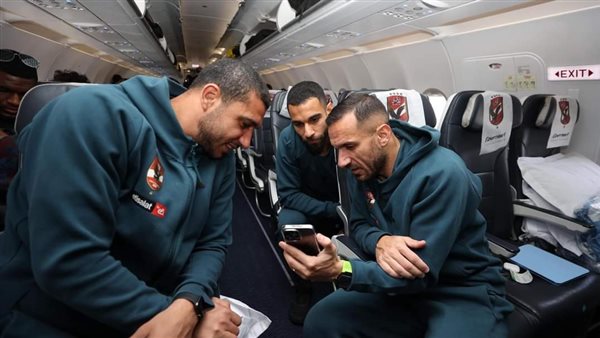 لاعبو الأهلي 