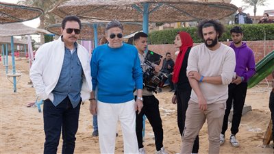 محمد رياض ينتهي من تصوير مشاهده الخارجية في مسلسل تل الراهب بالسخنة | صور