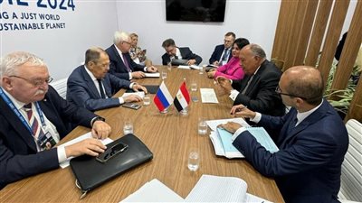 وزير الخارجية يلتقى نظيره الروسي على هامش اجتماعات وزراء خارجية مجموعة العشرين في البرازيل