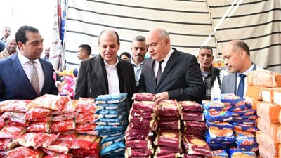 بتخفيضات 30%.. افتتاح معارض أهلا رمضان في محافظة قنا بمناسبة الشهر الكريم