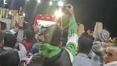 قدمين بلا جسد.. دفن الجزء السفلي لجثة شاب عثر عليه مشطور نصفين بالدقهلية