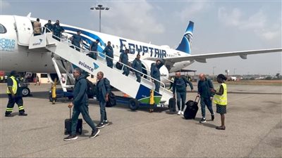 بعد حادث الطائرة.. بعثة الأهلي تصل إلى كوماسي استعدادًا لميدياما