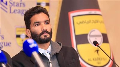 إيقاف صالح جمعة 6 أشهر وتغريمه 25 مليون دينار عراقي بعد بصقه على أحد الحكام