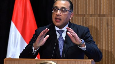 رئيس الحكومة: أسعار السلع ستبدأ في اتخاذ المسار النزولي
