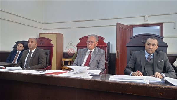 من وقائع المحاكمة