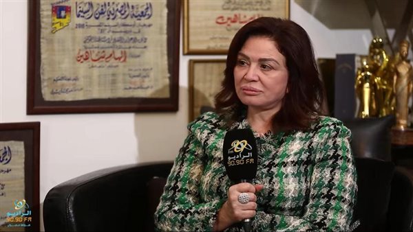 إلهام شاهين