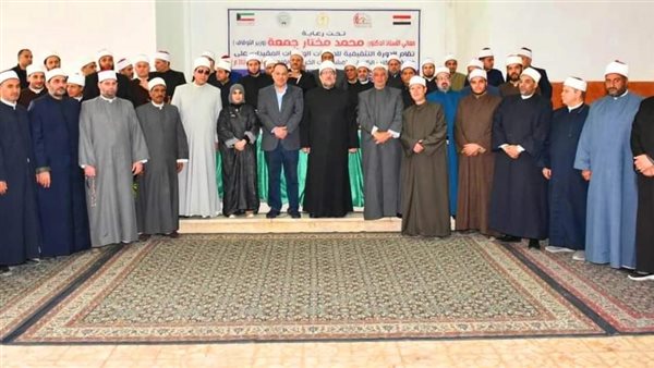 وزير الأوقاف في معسكر