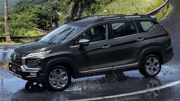 ميتسوبيشي إكسباندر