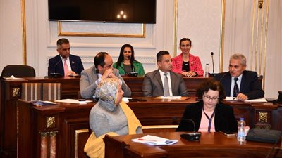 حقوق الإنسان بالشيوخ تناقش دراسة بشأن مكافحة الإدمان والتعاطي