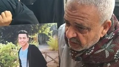 انهيار أسرة المُعلم المقتول دفاعا عن التوكتوك الخاص به بالمنوفية قبل محاكمة المتهمين: عايزين القصاص العادل | بث مباشر