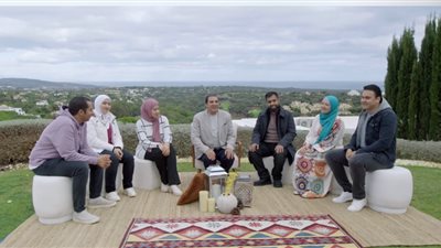 الداعية الإسلامي عمرو خالد يطرح البرومو الإعلاني لبرنامجه الفهم عن الله: انتظرونا في رمضان