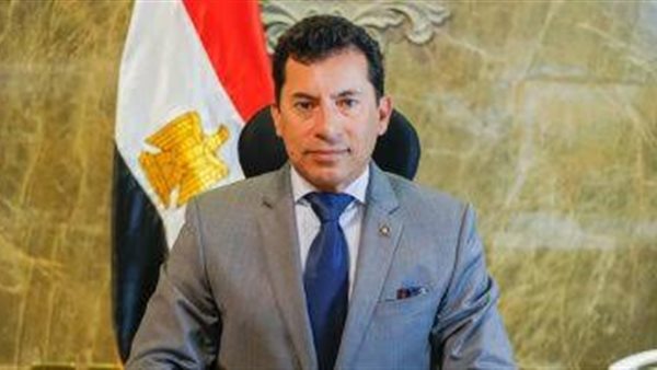 وزير الشباب والرياضة