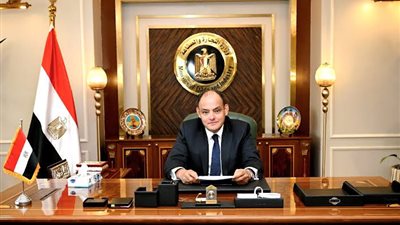 وزير التجارة: بناء مركز لتخزين القمح الروسي في مصر