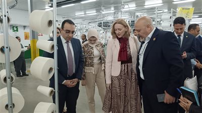 نائب محافظ الإسماعيلية وسفيرة سلوفاكيا يزوران المنطقة الحرة الاستثمارية