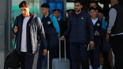 بعثة الإسماعيلي تصل إلى الجونة استعدادا لمواجهة غدا في الدوري