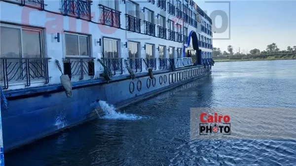 شحوط باخرة في المنيا