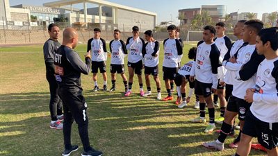 وائل رياض يعلن قائمة منتخب الشباب استعدادًا لدورة الجزائر الودية 