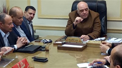 للشوارع أقل من 6 أمتار.. استخدام الإنترلوك بديلا للطبقة الإسفلتية بالبحيرة 