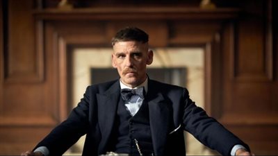 مخاوف بخصوص صحة بول أندرسون بطل مسلسل Peaky Blinders بعد ظهوره الأخير