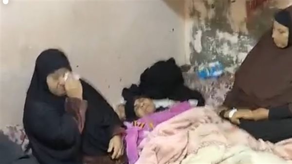 والدة إيهاب وهي في