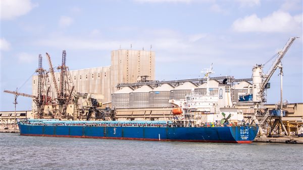 حاوية الغلال بميناء