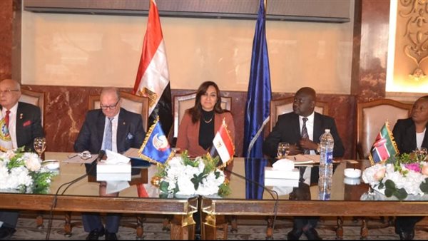 مؤتمر تعاون بين رجال