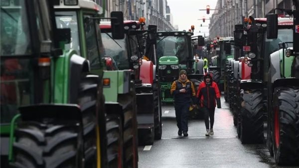 أزمة المزارعين في