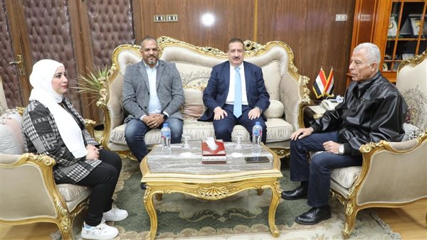 محافظ المنوفية يلتقي