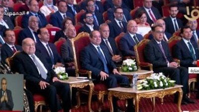 طول عمرك بتحس بوجعنا ومن غير ما نقول.. السيسي يشهد فيلم قادرون باختلاف عن تحسن أوضاعهم