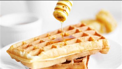 بدون ماكينة.. طريقة عمل الوافل في البيت زي المحلات