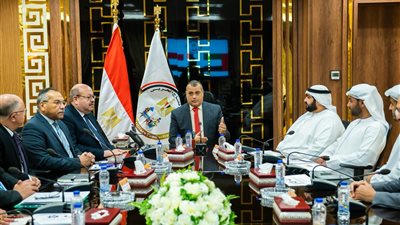 وزير الإنتاج الحربي يستقبل ممثلي مجموعة إيدج الإماراتية لمناقشة التعاون المشترك في مجال التصنيع العسكري