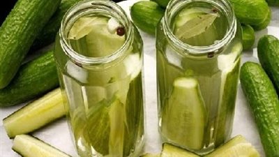 بيتي على قد الأيد.. طريقة عمل مخلل الخيار للشيف نجلاء بـ 9 أسرار صحية