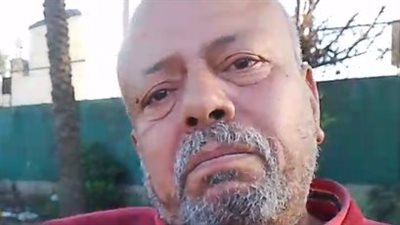 قهر الرجال.. بكاء شخص استغنت عنه إحدى الشركات: مشوني عشان خدت إجازة مرضي وقطعوا رزقي | بث مباشر