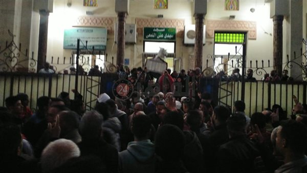 تشييع جنازة الطالب